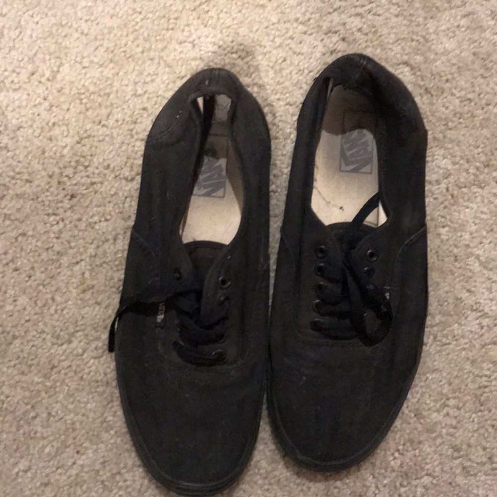 Men’s black vans